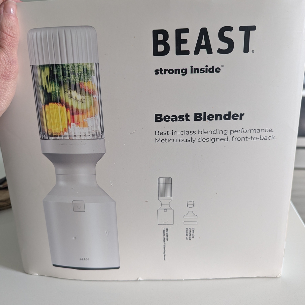 Beast Blender in White